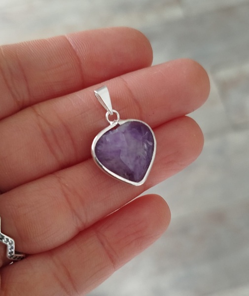 Colgante corazón piedra Amatista