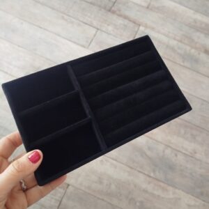 Caja exhibidora de joyas negra