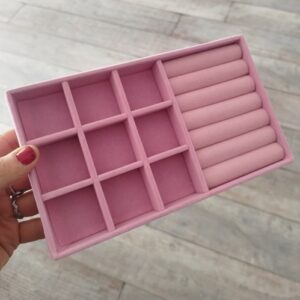 Caja exhibidora de joyas rosa