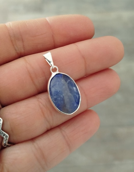 Colgante óvalo piedra Cuarzo Azul